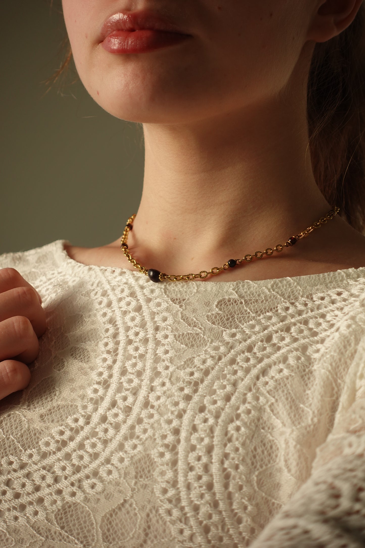 Collier Ényo