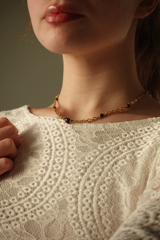 Collier Ényo