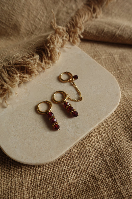 Doubles boucles grenat