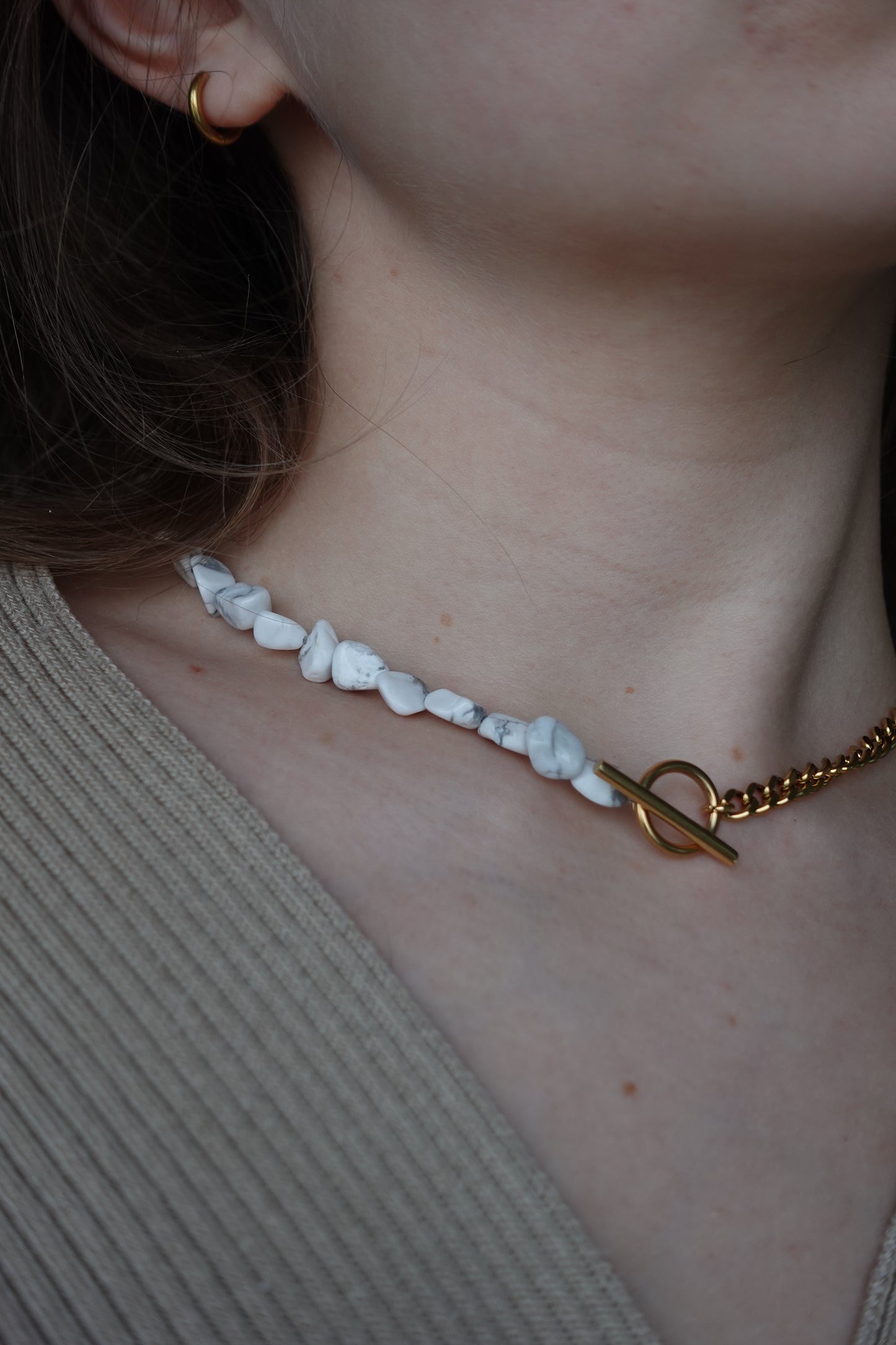 Choker Howlite