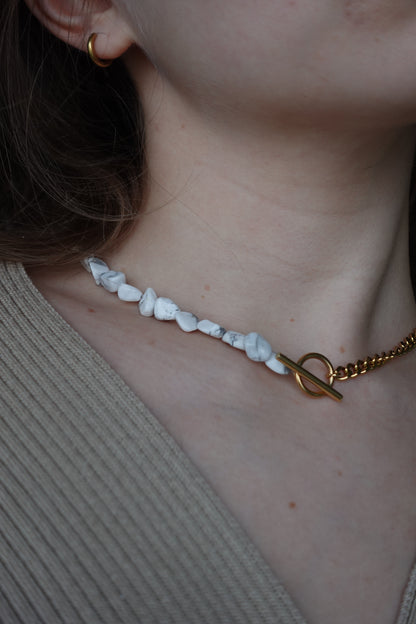 Choker Howlite